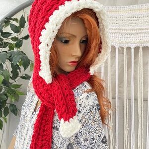Hood/scarf hand made